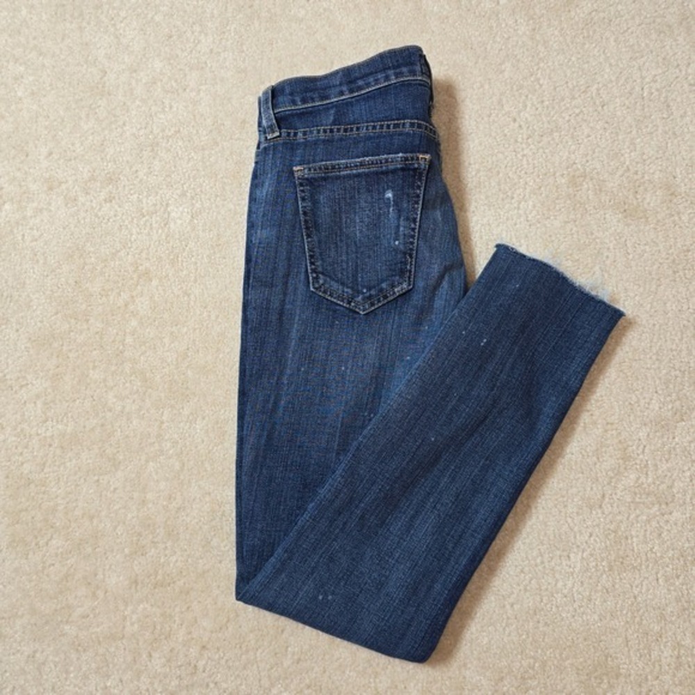 CURRENT/ELLIOTT The Skinny Jeans Size 26 Dark Wash Distressed‎ Ripped Raw Hem